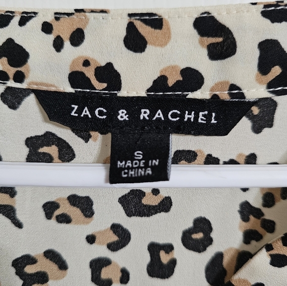 Zac & Rachel Cheetah Animal Print Blouse Large Brown White Long Sleeve Career - Picture 4 of 7